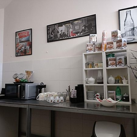 Casa Vacanza In Pieno Centro Storico Vicino Ostuni E La Riserva Di Torre Quaceto San Vito dei Normanni Exteriör bild