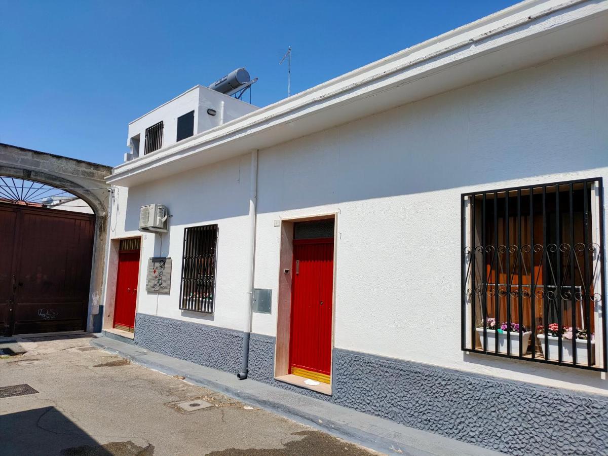 Casa Vacanza In Pieno Centro Storico Vicino Ostuni E La Riserva Di Torre Quaceto San Vito dei Normanni Exteriör bild